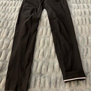 Lululemon Urbanite Black Skinny Strech Pants